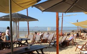 Liegestuehle_Strandbar_IMG_3_1392.jpg